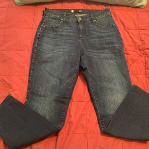 Kut from the Kloth 
Dark Wash 
Bootcut Skinny Jeans